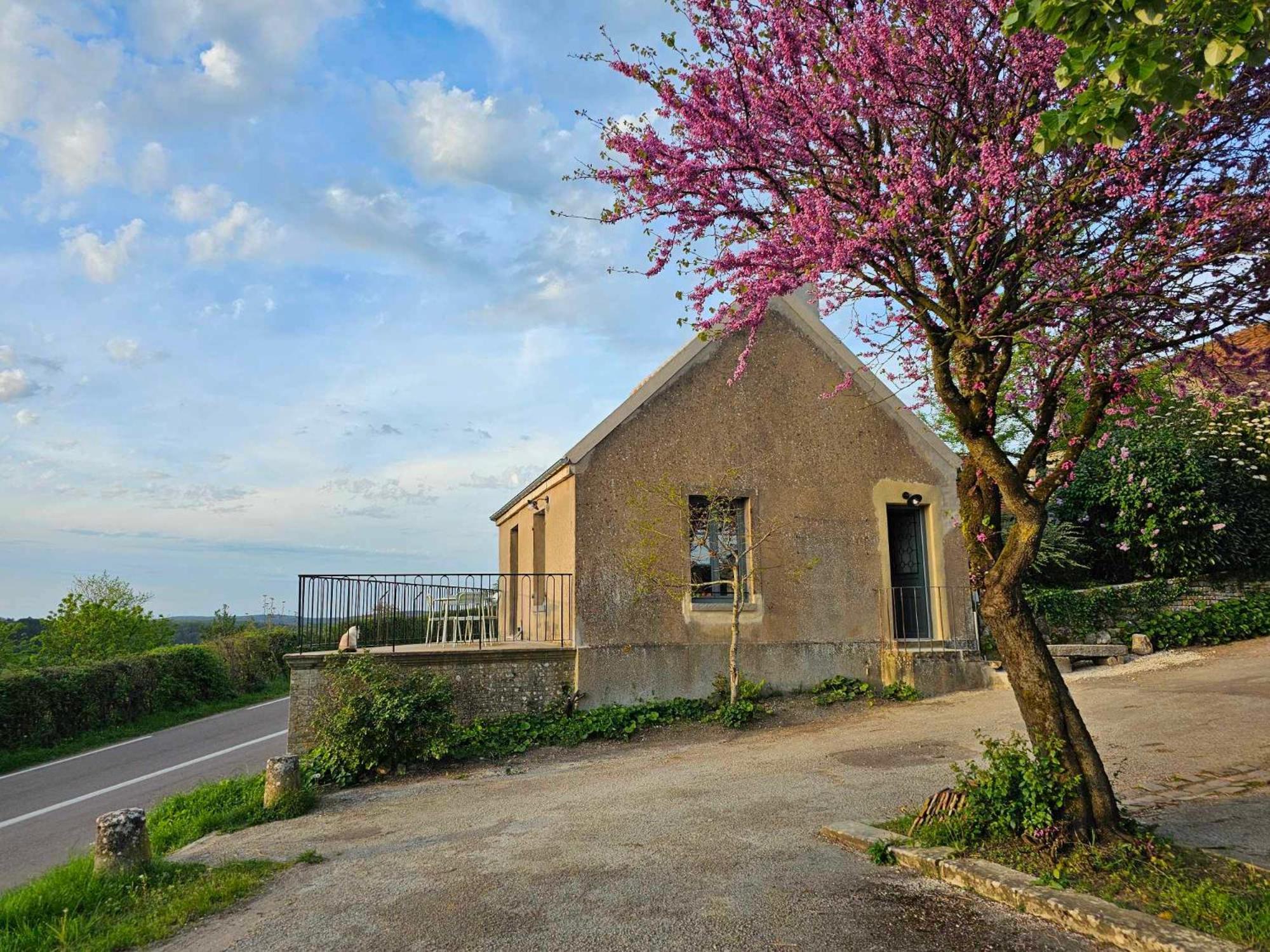 Gite Au Pied De La Colline Vézelay Exterior foto